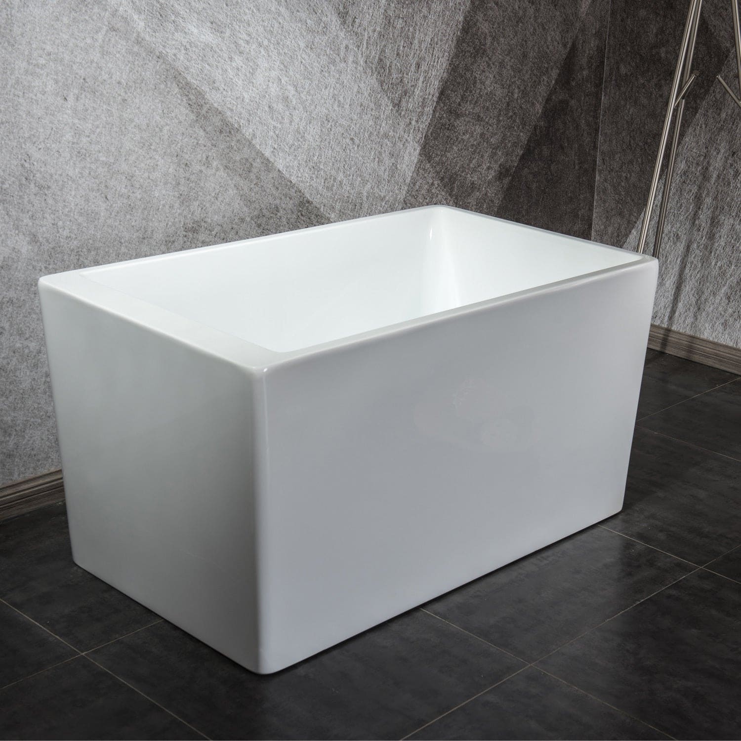 Freestanding Acrylic Flatbottom  Soaking Tub  Bathtub in White