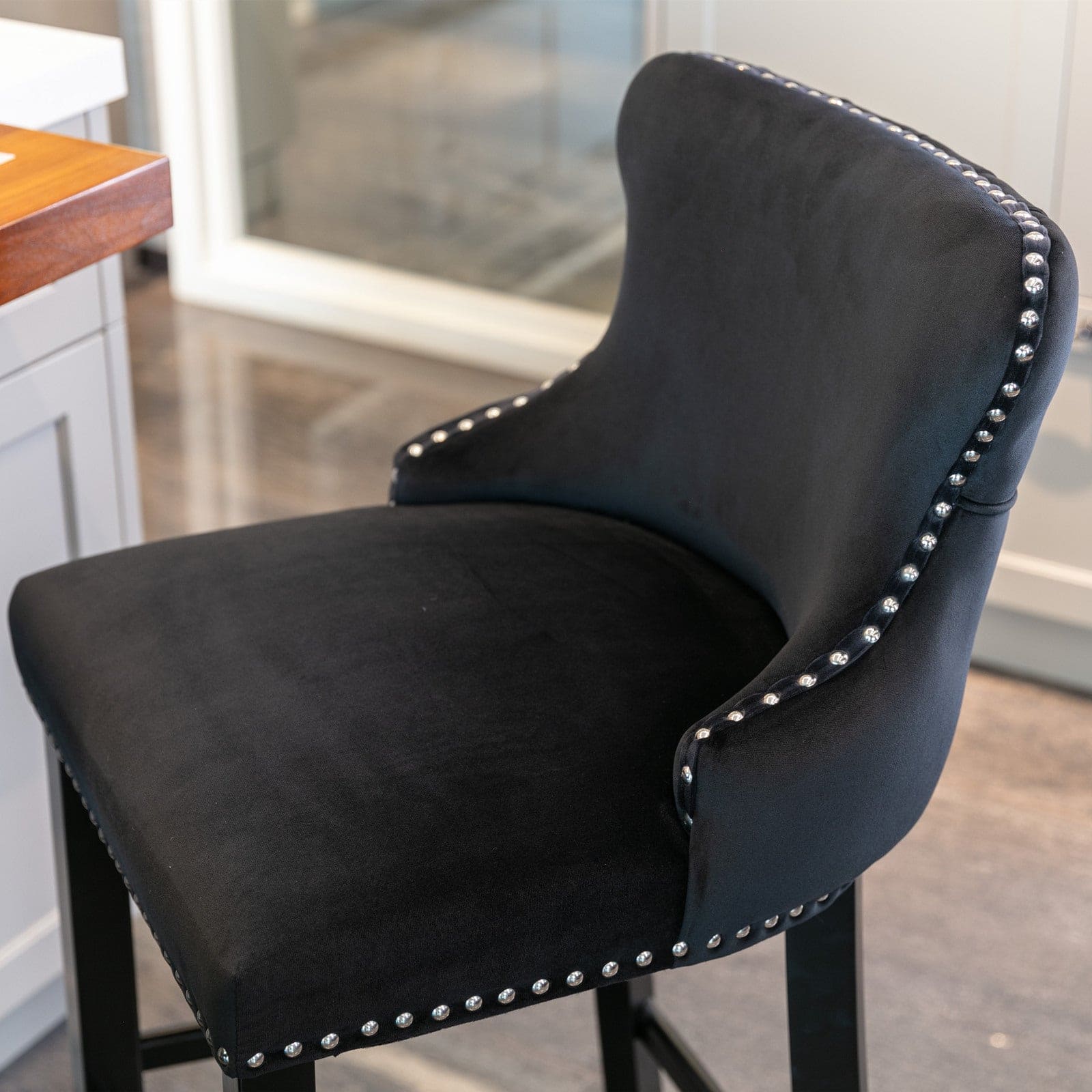 Contemporary Velvet Upholstered Wing-Back Barstools with Button Tufted Decoration and Wooden Legs, and Chrome Nailhead Trim, Leisure Style Bar Chairs,Bar stools,Set of 4 (Black),SW1824BKx2 cartons