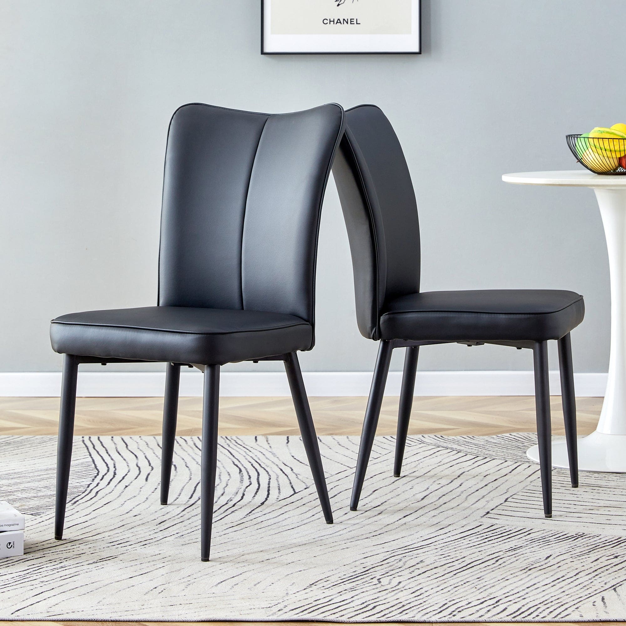 Modern minimalist dining chairs, black PU leather curved backrest and seat cushions, black metal chair legs, suitable for restaurants, bedrooms, and living rooms. A set of 2 chairs. 008