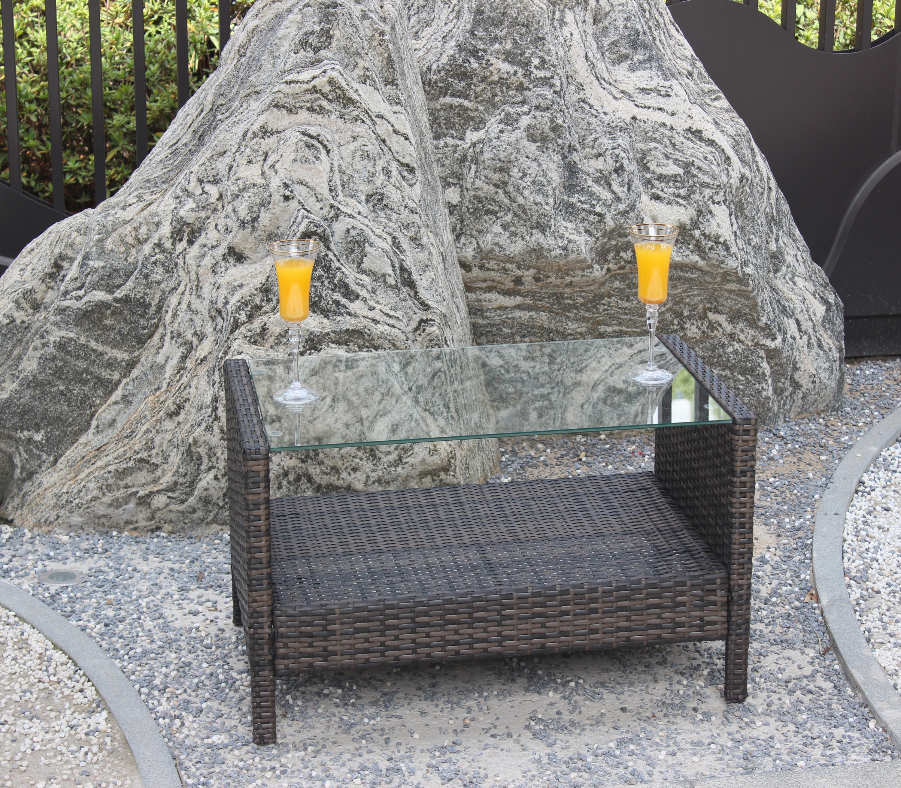 Outdoor patio Furniture  Coffee Table with clear tempered glass