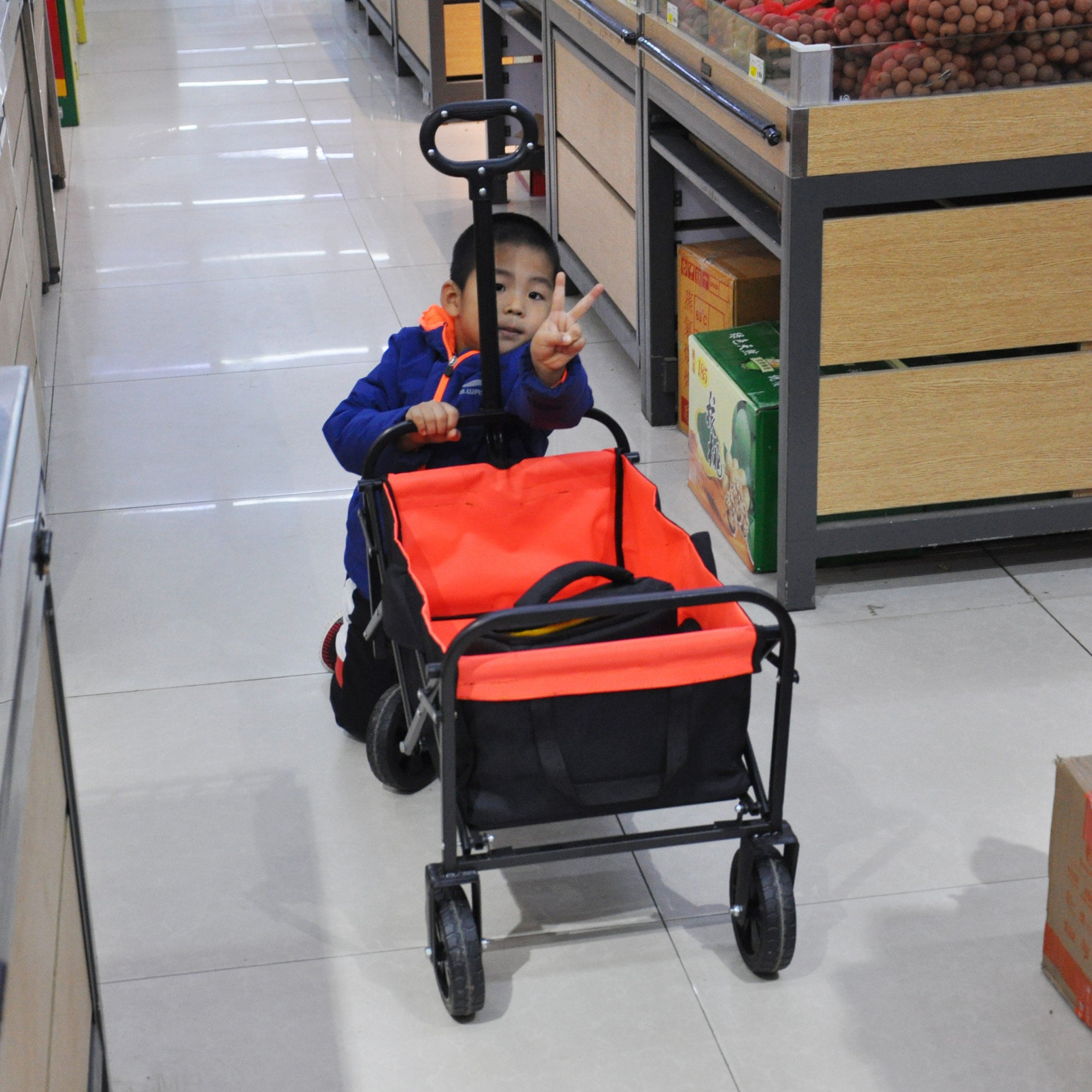 Folding Wagon Garden Shopping Beach Cart （black+yellow）