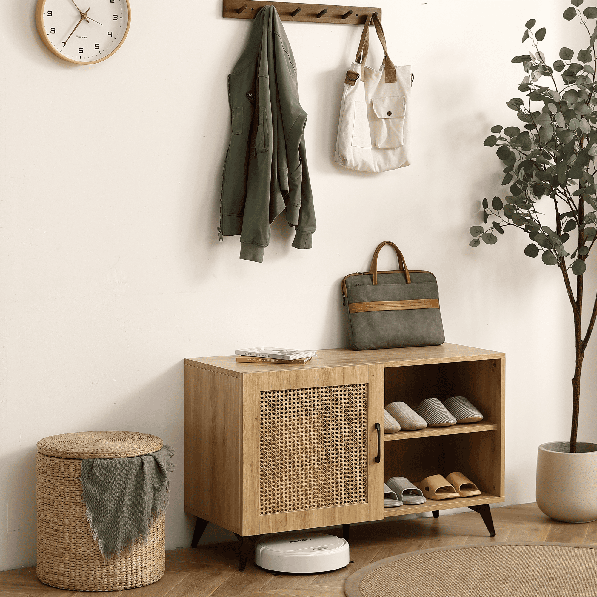 Modern Shoe-Storage Cabinet with Natural Rattan Mesh Door and Solid Wooden Handle 39.37inch