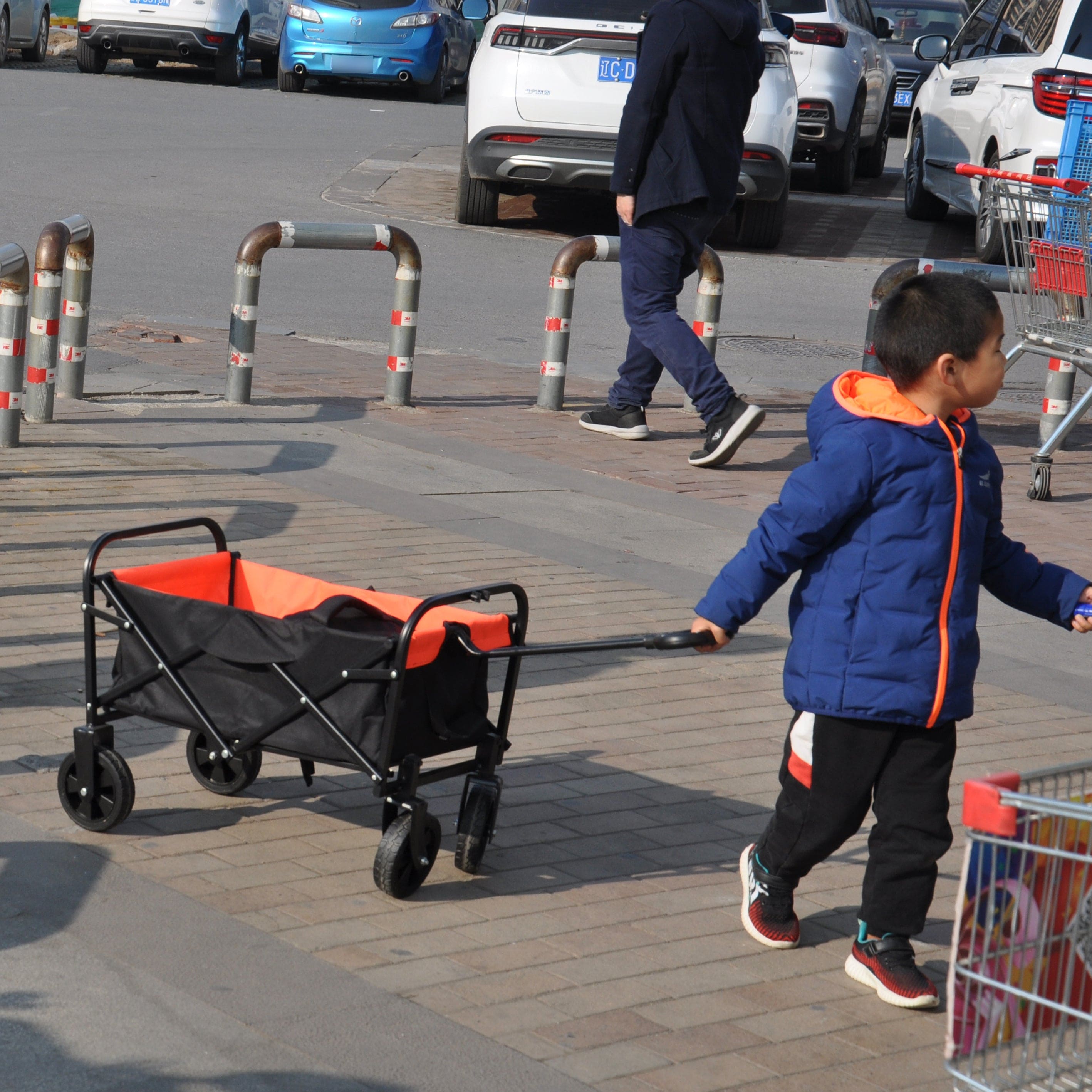 Folding Wagon Garden Shopping Beach Cart （black+yellow）