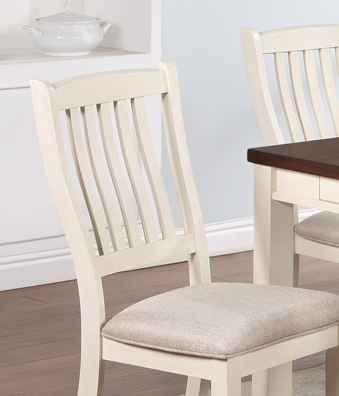 White Classic 2pcs Dining Chairs Set Rubberwood Beige Fabric Cushion Seats Slats Backs Dining Room Furniture Side Chair