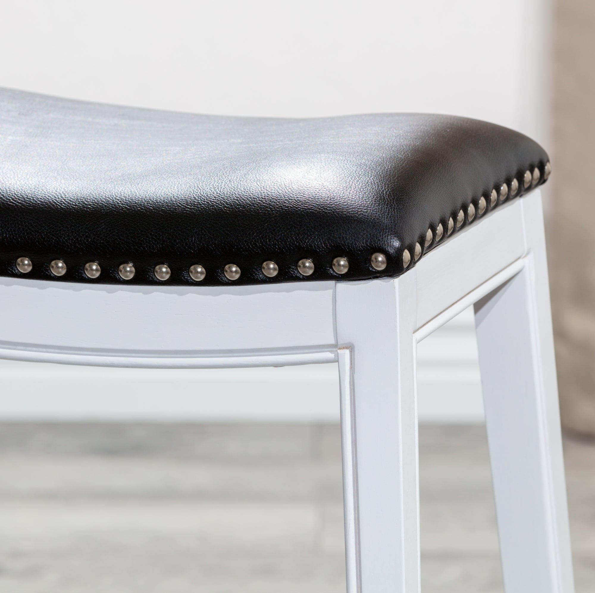 24" Counter Stool, White Finish, Black Leather Seat