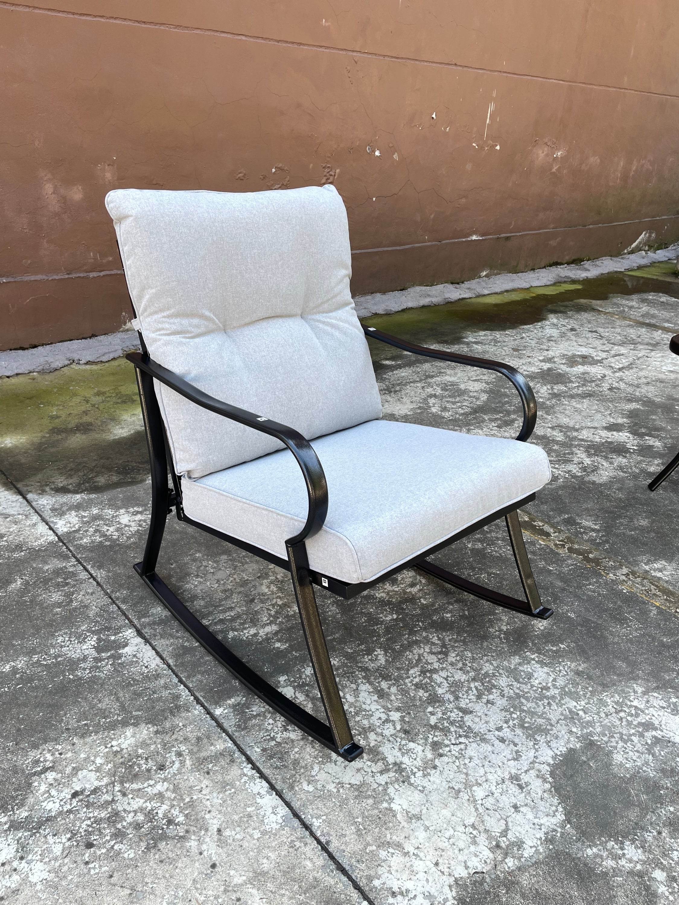 ROCKER SET CHAIR AND TEAPOY  OFF-WHITE