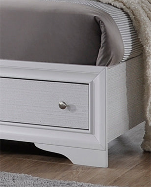 Traditional Matrix 5 Drawer Chest in White color made with Wood