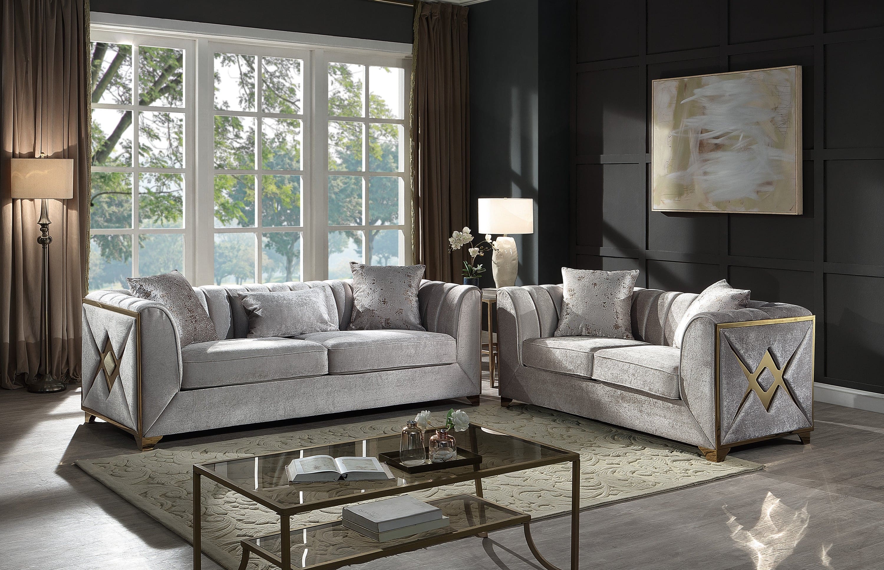 Velencia Modern Style Loveseat in Cream