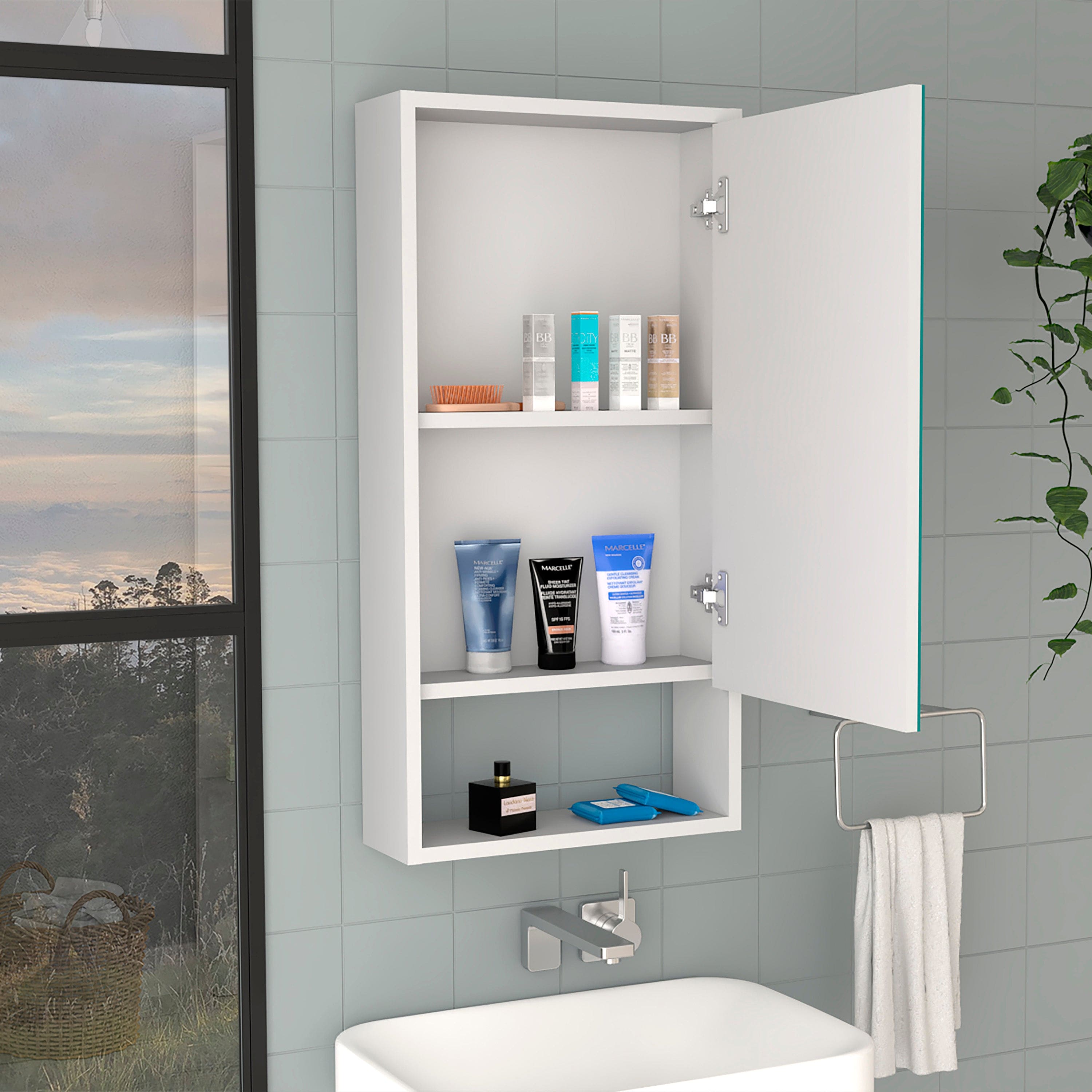 Medicine Cabinet Irvine, One External Shelf, White Finish