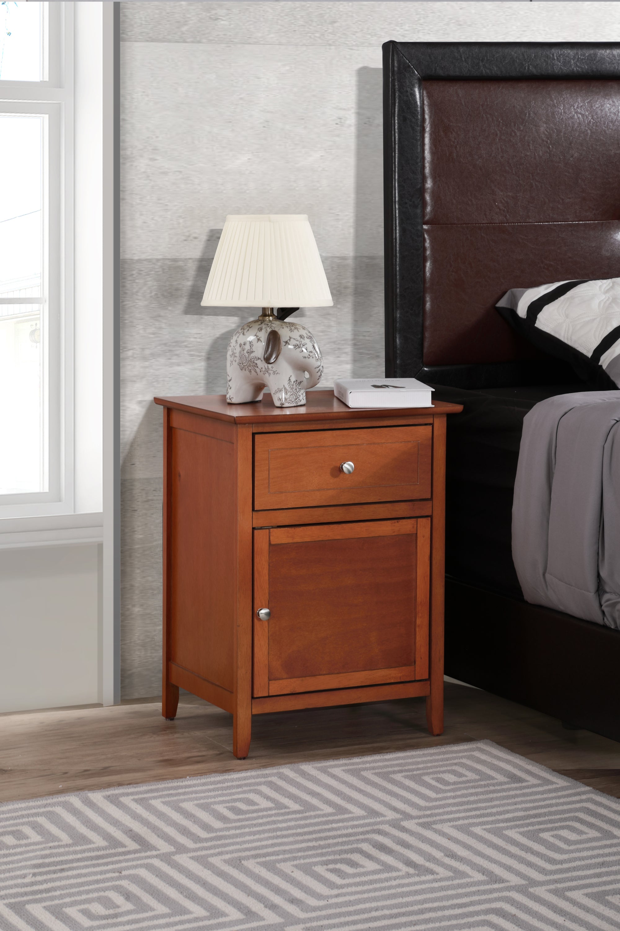 Glory Furniture Izzy G1414-N-60 1 Drawer /1 Door Nightstand , Oak