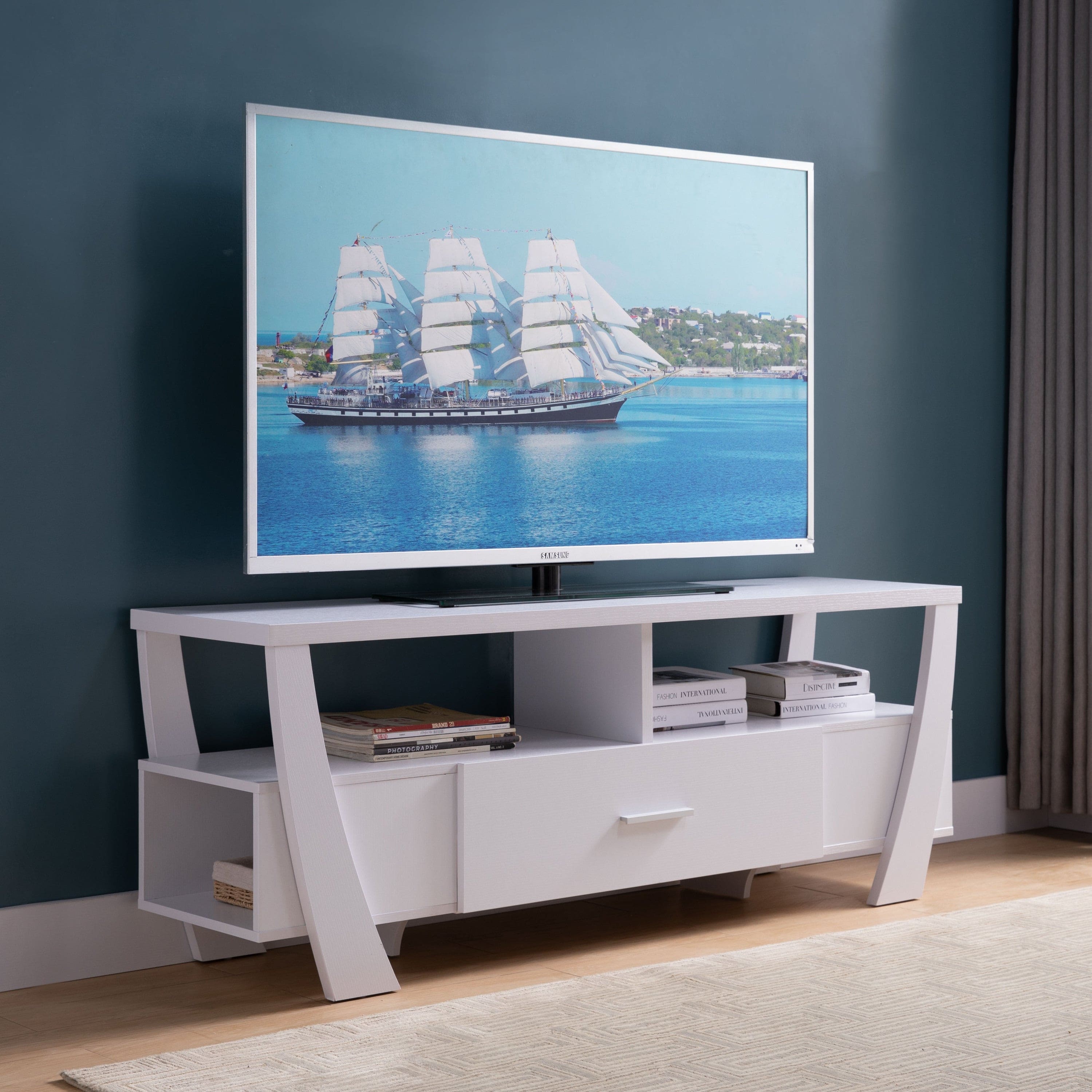 ID USA  223065 TV Stand White