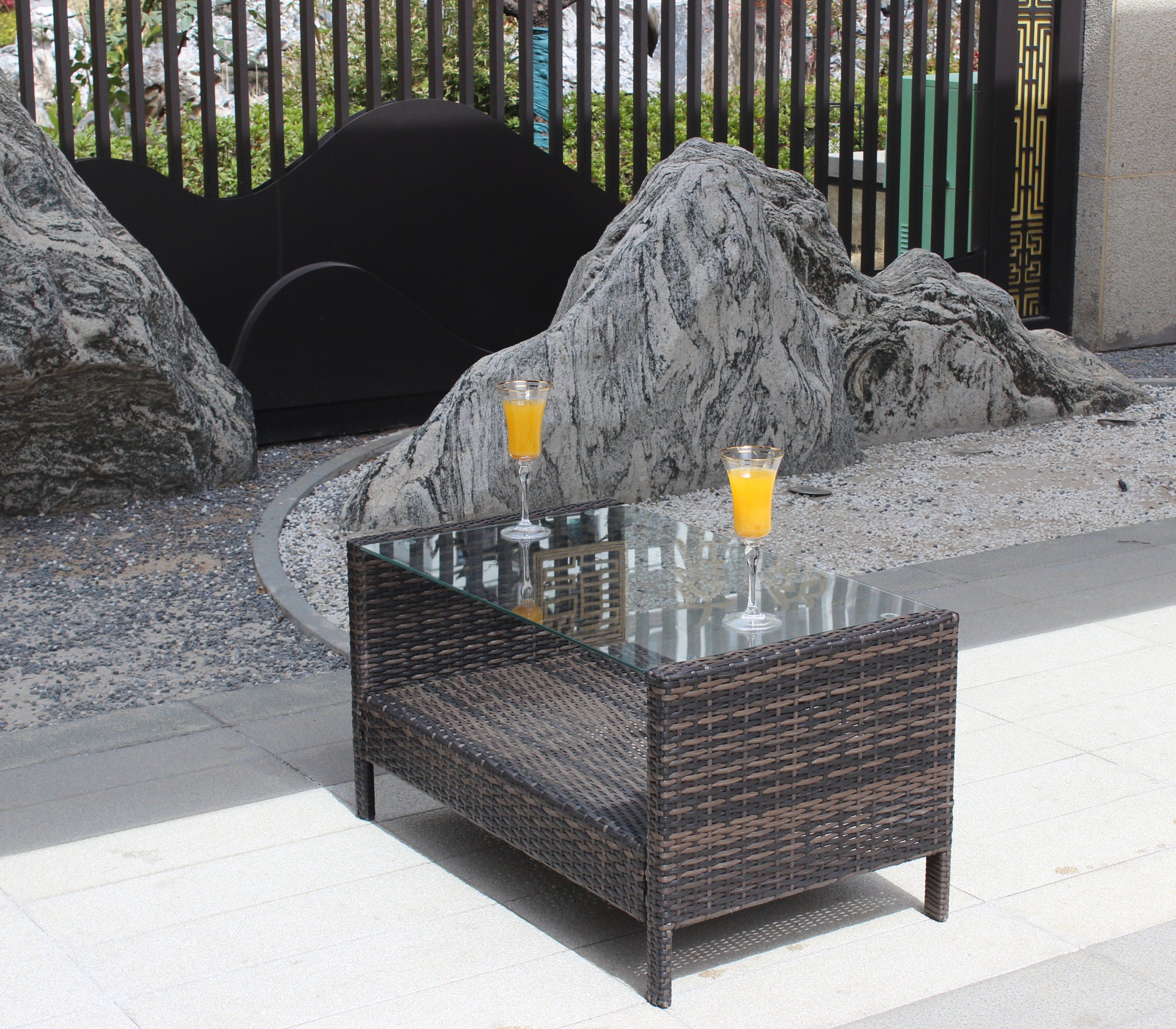 Outdoor patio Furniture  Coffee Table with clear tempered glass